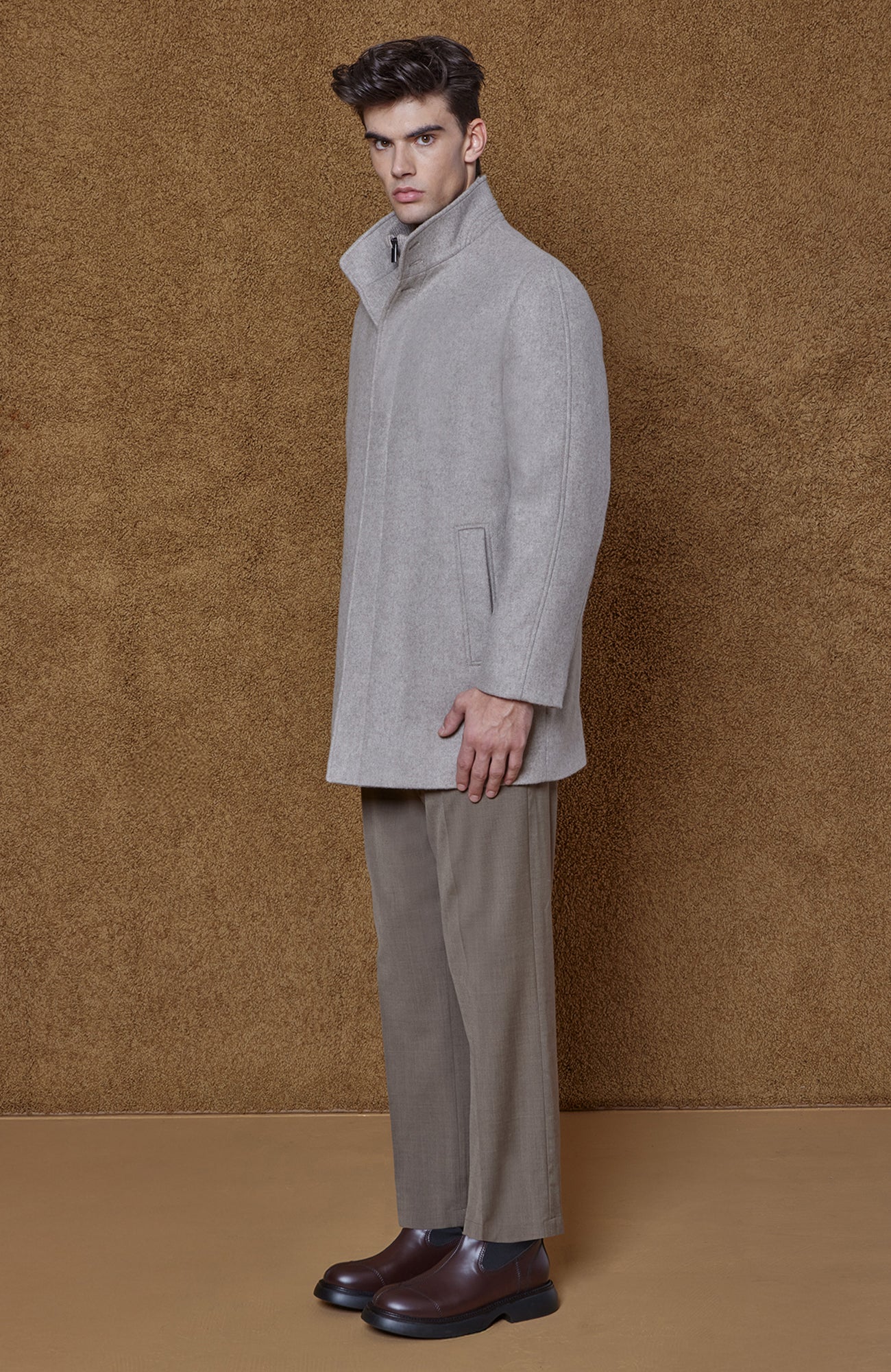 Mont-Royal Taupe Wool & Cashmere Car Coat - Image 3